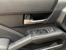 Cargar imagen en el visor de la galería, Toyota Tacoma TRD Pro Híbrida Modelo 2025