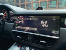 Cargar imagen en el visor de la galería, Porsche Cayenne GTS Coupé Modelo 2022