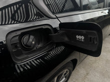 Cargar imagen en el visor de la galería, BMW 330e Modelo 2021