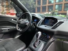 Cargar imagen en el visor de la galería, Ford Escape ST Line Modelo 2019