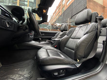 Cargar imagen en el visor de la galería, BMW M3 Cabriolet Modelo 2012