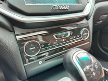 Cargar imagen en el visor de la galería, Maserati Ghibli Modelo 2015