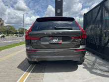 Cargar imagen en el visor de la galería, Volvo XC60 B5 Híbrida Modelo 2022