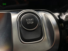 Cargar imagen en el visor de la galería, Mercedes-Benz EQB 350 4MATIC Modelo 2023