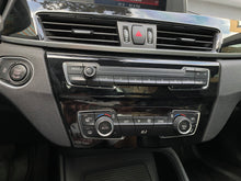 Cargar imagen en el visor de la galería, BMW X1 sDrive20I Modelo 2018