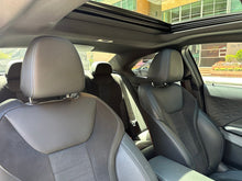 Cargar imagen en el visor de la galería, BMW 220I Coupé Modelo 2023