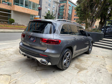 Cargar imagen en el visor de la galería, Mercedes-Benz GLB 200 Modelo 2024