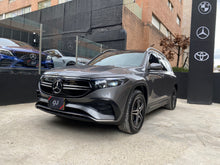 Cargar imagen en el visor de la galería, Mercedes-Benz EQB 350 4MATIC Modelo 2023