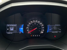 Cargar imagen en el visor de la galería, Ford Edge ST Modelo 2022