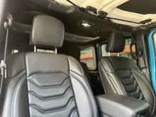 Cargar imagen en el visor de la galería, Jeep Wrangler Unlimited Modelo 2018