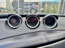 Cargar imagen en el visor de la galería, Nissan 370z Modelo 2016