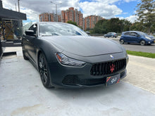 Cargar imagen en el visor de la galería, Maserati Ghibli Modelo 2015