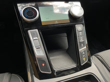 Cargar imagen en el visor de la galería, Jaguar I-PACE EV 400S Modelo 2021