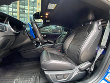 Cargar imagen en el visor de la galería, Ford Mustang GT Modelo 2023