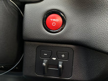 Cargar imagen en el visor de la galería, Toyota Sequoia TRD PRO Hibrida Modelo 2025