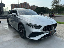 Cargar imagen en el visor de la galería, Mercedes-Benz AMG A35 4MATIC Híbrido Modelo 2023
