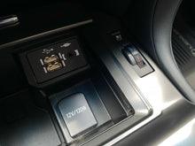 Cargar imagen en el visor de la galería, Lexus GX 460 Modelo 2022