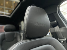 Cargar imagen en el visor de la galería, Volvo XC60 T5 R-Design Modelo 2019