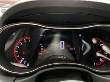 Cargar imagen en el visor de la galería, Dodge Durango GT Modelo 2018