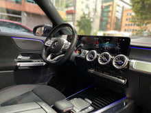 Cargar imagen en el visor de la galería, Mercedes-Benz EQB 350 4MATIC Modelo 2023