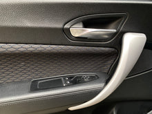 Cargar imagen en el visor de la galería, BMW M240I Coupé Modelo 2021