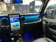 Cargar imagen en el visor de la galería, Jeep Wrangler Unlimited Modelo 2018