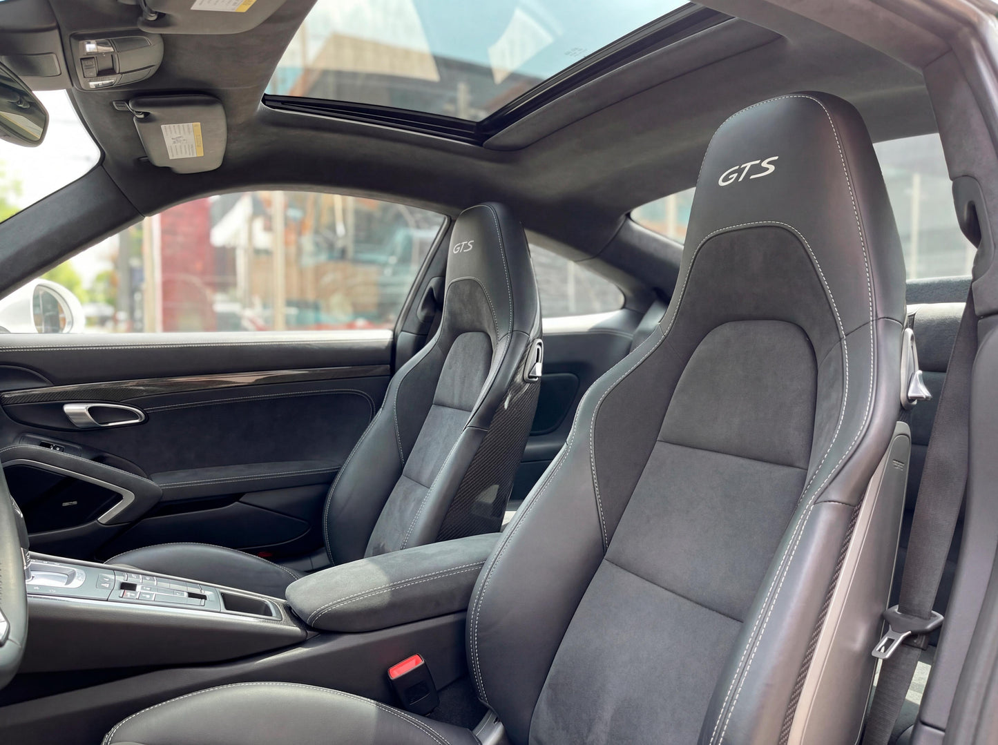 Porsche 911 GTS Coupé Modelo 2018 - Autos 93