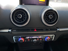 Cargar imagen en el visor de la galería, Audi A3 Sedan Modelo 2019