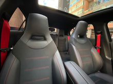 Cargar imagen en el visor de la galería, Mercedes-Benz AMG A35 4MATIC Híbrido Modelo 2023