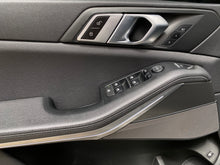 Cargar imagen en el visor de la galería, BMW X5 xDrive45E Modelo 2021