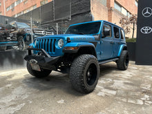 Cargar imagen en el visor de la galería, Jeep Wrangler Unlimited Modelo 2018
