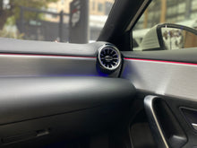 Cargar imagen en el visor de la galería, Mercedes-Benz A 180 Modelo 2022