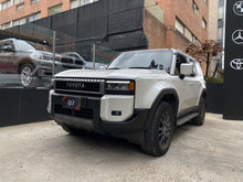 Cargar imagen en el visor de la galería, Toyota Land Cruiser Prado TXL Modelo 2025