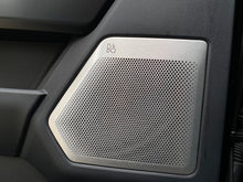 Cargar imagen en el visor de la galería, Ford F150 Raptor Modelo 2023