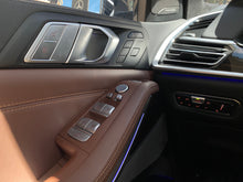 Cargar imagen en el visor de la galería, BMW X7 xDrive40I Modelo 2020