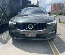 Cargar imagen en el visor de la galería, Volvo XC60 B5 Híbrida Modelo 2022