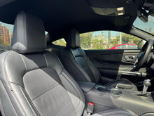 Cargar imagen en el visor de la galería, Ford Mustang GT Modelo 2025