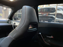 Cargar imagen en el visor de la galería, Mercedes-Benz AMG A35 4MATIC Híbrido Modelo 2023