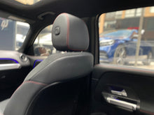 Cargar imagen en el visor de la galería, Mercedes-Benz GLB 200 Modelo 2024