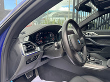 Cargar imagen en el visor de la galería, BMW M440I xDrive Gran Coupé Modelo 2023
