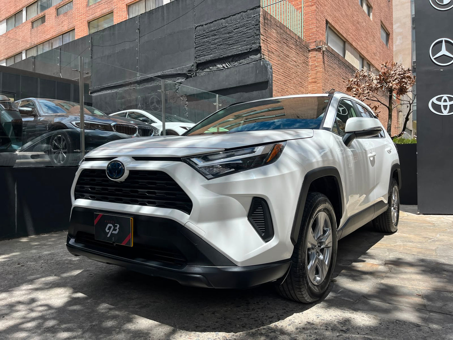 Toyota RAV4 LE Hybrid Modelo 2024