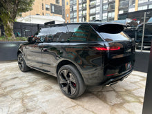 Cargar imagen en el visor de la galería, Land Rover Range Rover Sport P400 Autobiography Modelo 2023