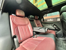 Cargar imagen en el visor de la galería, Land Rover Range Rover Sport P400 Autobiography Modelo 2023