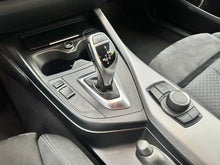 Cargar imagen en el visor de la galería, BMW M235i Coupé Modelo 2015