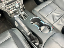 Cargar imagen en el visor de la galería, Ford Mustang GT Convertible 5.0 Modelo 2016