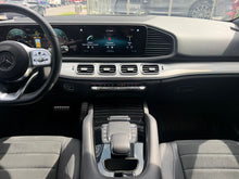 Cargar imagen en el visor de la galería, Mercedes-Benz GLE 450 4MATIC Modelo 2022