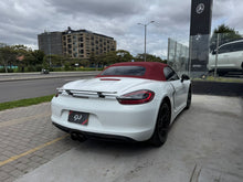 Cargar imagen en el visor de la galería, Porsche Boxster Convertible Modelo 2015