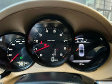 Cargar imagen en el visor de la galería, Porsche Boxster Convertible Modelo 2015