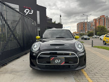 Cargar imagen en el visor de la galería, Mini Cooper SE 100 Eléctrico Modelo 2024