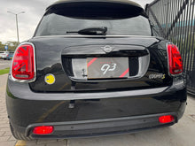 Cargar imagen en el visor de la galería, Mini Cooper SE 100 Eléctrico Modelo 2024